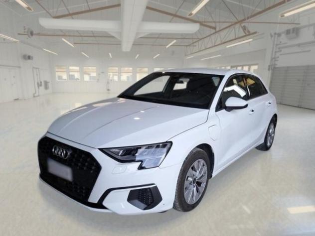 AUDI A3 SPB 40 TFSI e S tronic Business rif. 24003194