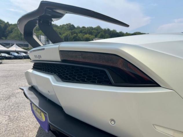 LAMBORGHINI Huracan Huracán 5.2 V10 AWD Spyder LIFT - UFFICIALE rif. 24204436 - Foto 8