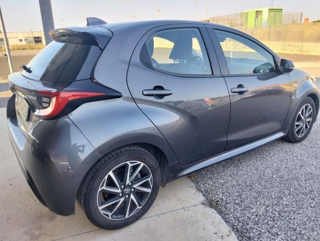 Toyota Yaris 1.5 Hybrid 5P Lounge - Foto 7