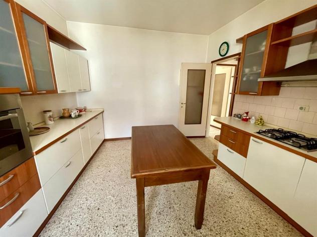 vo109 - ampio trilocale arredato ed indipendete box, cantina e soffitta - Foto 8