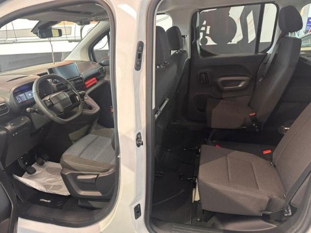 FIAT Doblò Doblò 1.5 BlueHdi 100CV Combi N1 - Foto 9