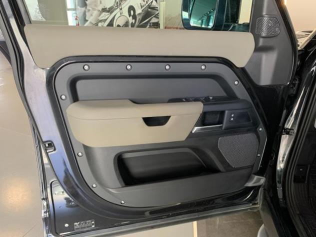 LAND ROVER Defender 110 2.0 SD4 240CV AWD Auto 72 Yrs. WEB Edition rif. 24195128 - Foto 8