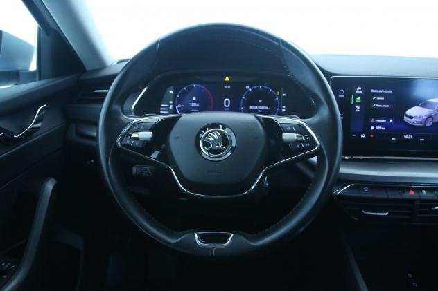 Škoda Octavia 2.0 TDI EVO EXECUTIVE DSG Full Led/ Parking Distance /Adaptive Cruise Control - Foto 10