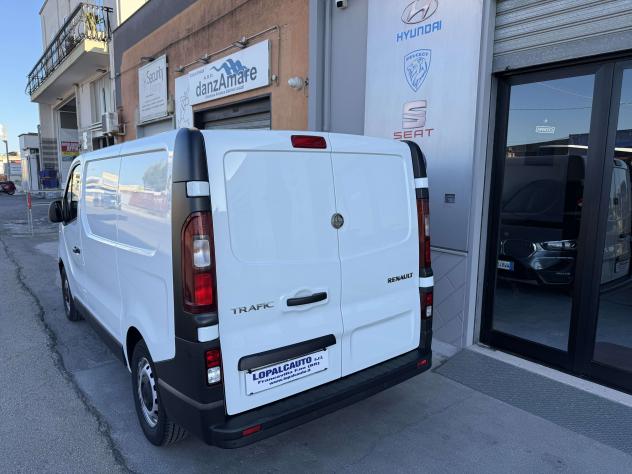 Renault Trafic 2.0 DCI 120 C.V. PC-TN L1-H1 ICE PLUS FURGONE - Foto 4