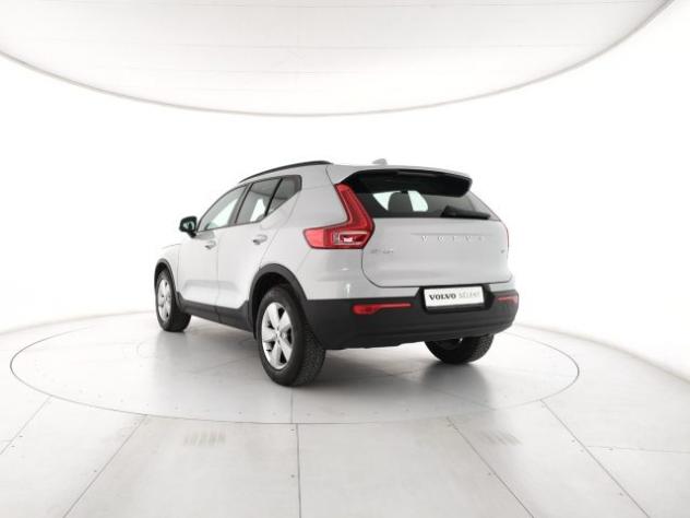 VOLVO XC40 T2 Geartronic Momentum Core rif. 23371780 - Foto 3