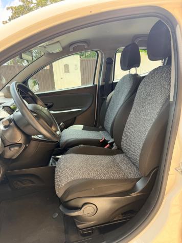 Lancia Ypsilon 1.0 FireFly 5 porte S&S Hybrid Ecochic Silver - Foto 7