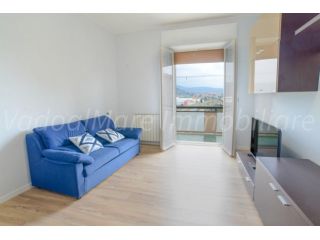 Trilocale in affitto a Vado Ligure