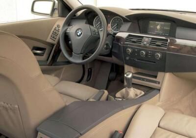 Bmw Serie 5 paraurti fanale cofano kit airbag cerchi 2003>07 - Foto 3