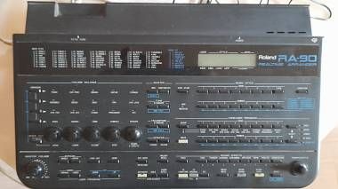 Roland RA90