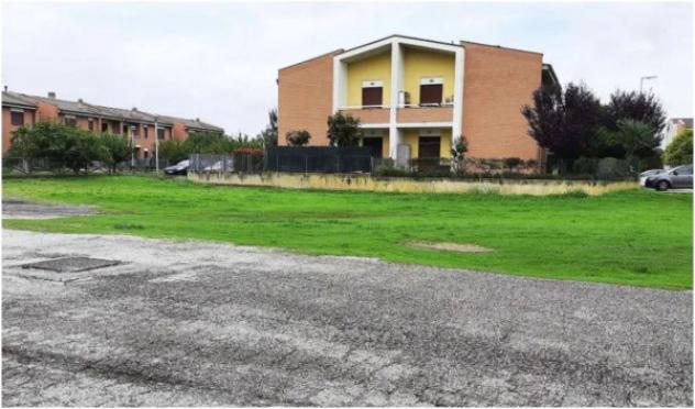 Immobile in asta di 1600 m² in vendita a Macerata - Foto 2