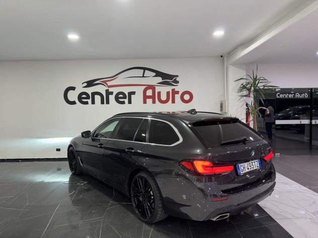 BMW Serie 5 520d xDrive Auto MH48V Touring - Foto 6