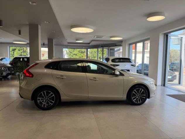 Volvo V40 2.0 d2 Business Plus - Foto 4