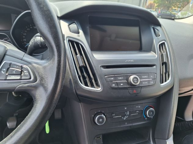 FORD FOCUS 3A SERIE anno 2017 - Foto 9