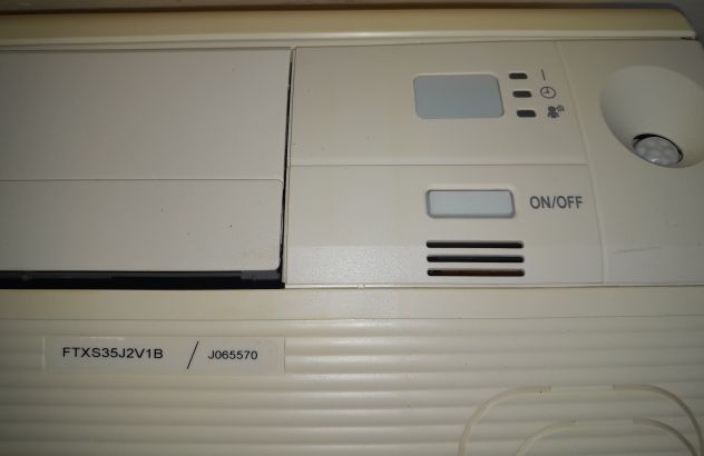 Condizionatore Aria Daikin 2 split da 9.000 BTU più motore unità esterna - Foto 5