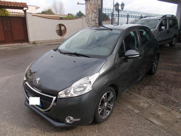 Peugeot 208 1.4 PureTech 90 CV 5 porte Allure - Foto 2