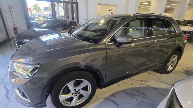 Audi Q3 35 TDI S tronic Business Advanced - Foto 5