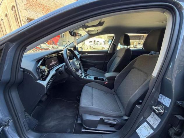 VOLKSWAGEN Golf 1.0 eTSI EVO DSG Life rif. 24157208 - Foto 8