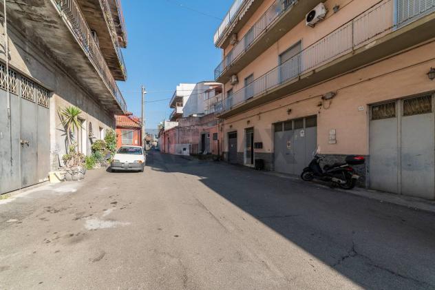 Appartamento in vendita a Aci Sant'Antonio - Foto 2
