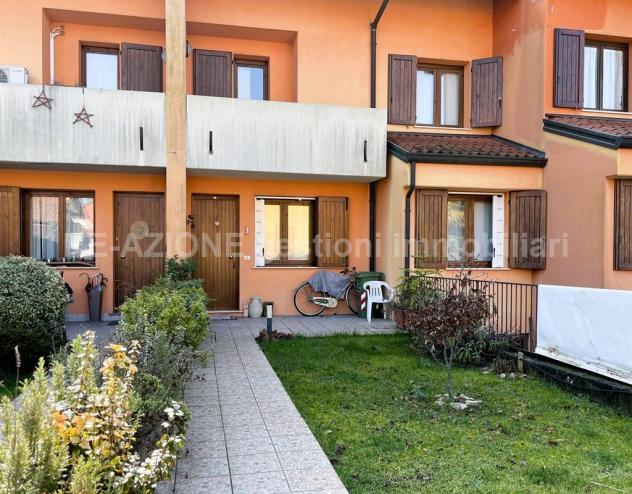 MONTICELLO CONTE OTTO: in vendita ampia VILLETTA a schiera