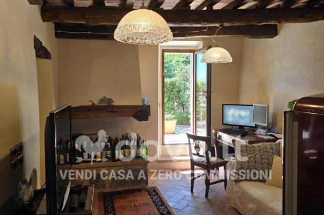Casa indipendente di 205 m² con più di 5 locali in vendita a Radicofani - Foto 9
