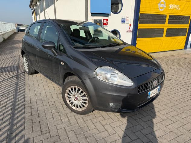 Fiat Grande Punto 1.4 5 porte Dynamic Natural Power - Foto 2