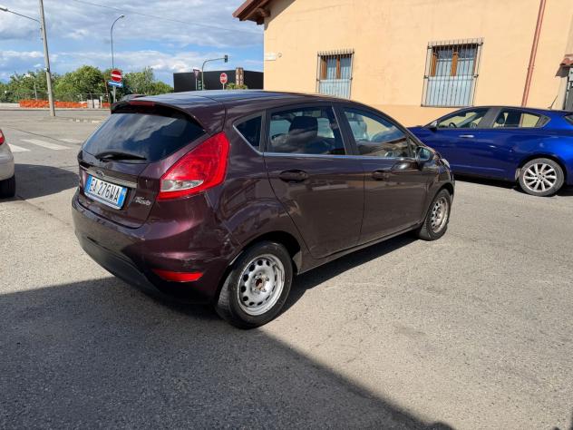 Ford Fiesta 1.4 TDCi 68CV 5 porte Titanium - Foto 3