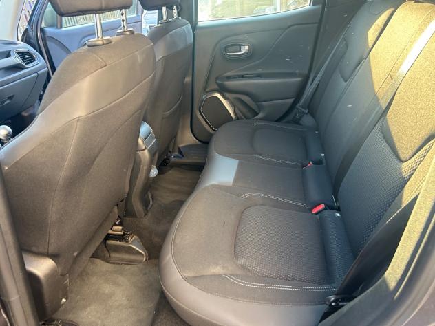 Jeep Renegade 1.6 Mjt 120 CV Limited - Foto 8