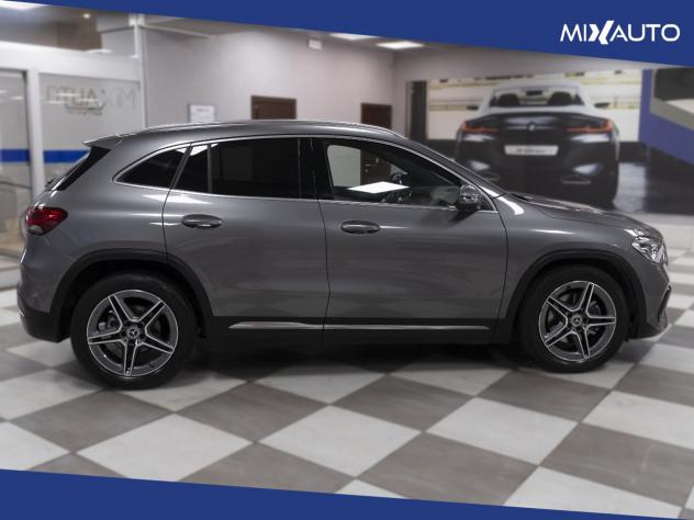 Mercedes-Benz GLA 200 D Premium 150CV Auto - Foto 6