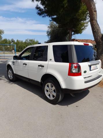 Land Rover Freelander 2.2 TD4 S.W. XS - Foto 2