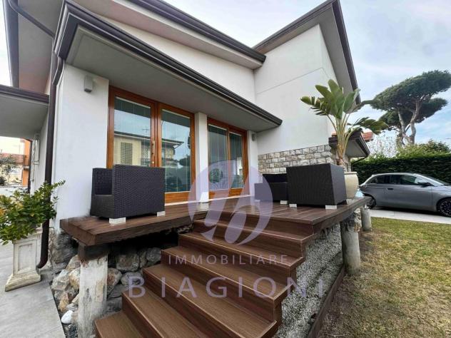 Villa in vendita a Lido di Camaiore - Camaiore 100 mq Rif: 1405468 - Foto 6