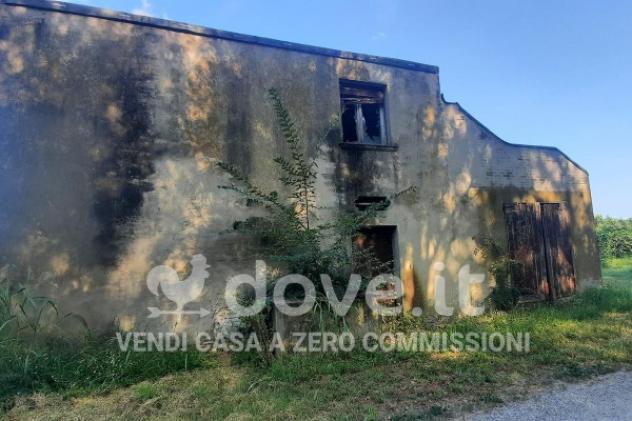 Casa indipendente di 250 m² con 5 locali e posto auto in vendita a Novi di Modena - Foto 8