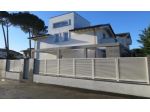 Villa in vendita a Cinquale - Montignoso 195 mq  Rif: 1214238