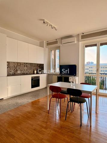 Monolocale arredato con balcone disponibile da subito