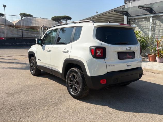 Jeep Renegade 2.0 MJet 140cv Longitude 4WD - Foto 4
