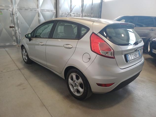 Ford Fiesta 1.5 TDCi 75CV 5 porte Titanium - Foto 8