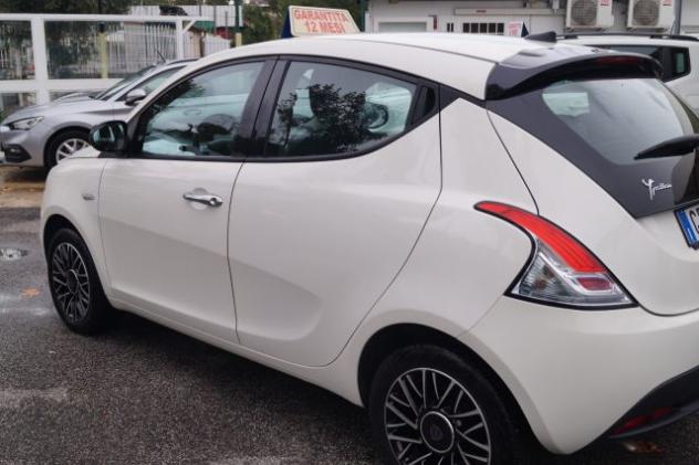 LANCIA Ypsilon 1.0 FireFly 5 porte S&S Hybrid Gold rif. 24198404 - Foto 6