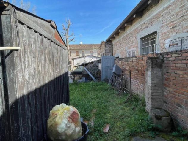 Immobile in asta di 103 m² con più di 5 locali e box auto in vendita a Concordia sulla Secchia - Foto 2