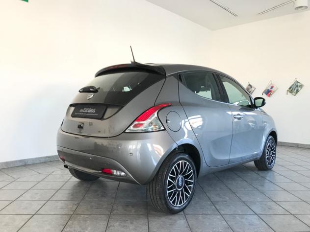 Lancia Ypsilon 1.0 FireFly 5 porte S&S Hybrid Platino - Foto 4