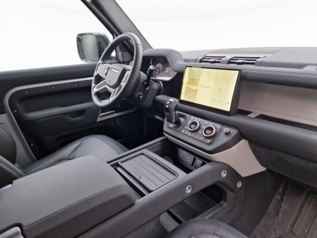 LAND ROVER Defender 90 3.0D I6 250 CV AWD Auto X-Dynamic HSE rif. 23712034 - Foto 4