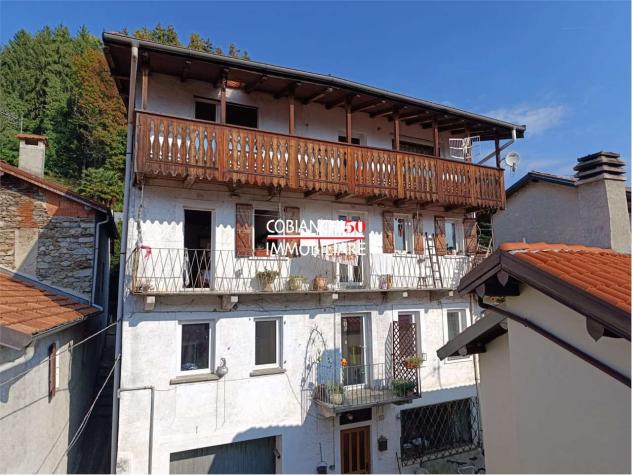 V000809 - UNCHIO, CASA INDIPENDENTE IN CENTRO STORICO CON GIARDINO - Foto 2