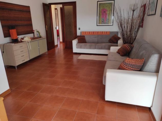 ARDEA TRILOCALE ARREDATO CON TERRAZZO PRIVATO - Foto 7