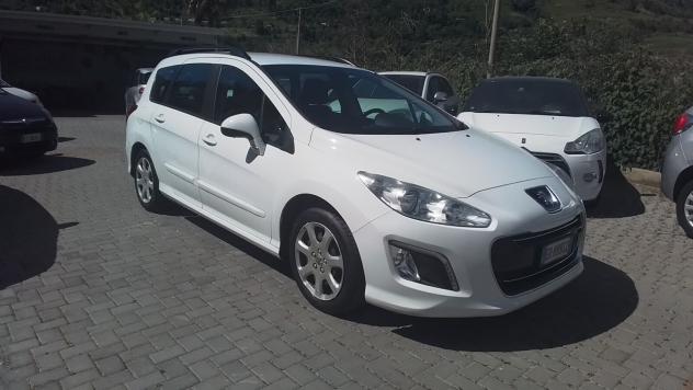 Peugeot 308 1.6 8V e-HDi 115CV Stop&Start SW Active - Foto 2