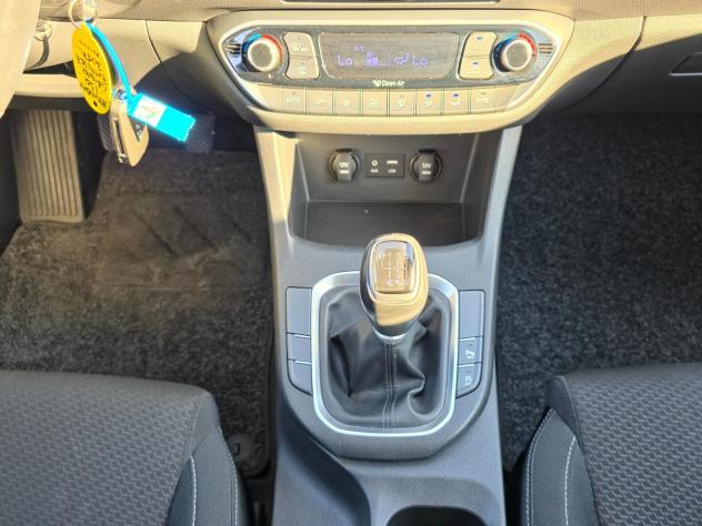 Hyundai i30 1.6 CRDi 110CV 5 porte Style E6B Manuale NEO 2017 - Foto 10