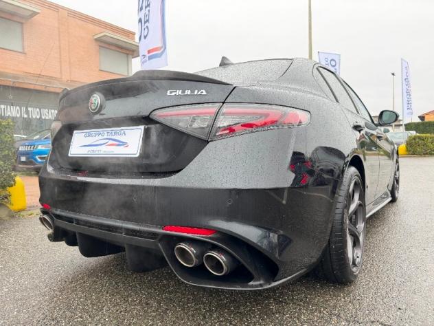 ALFA ROMEO Giulia (2016) Giulia 2.9 V6 Bi-Turbo AT8 Quadrifoglio - Foto 8