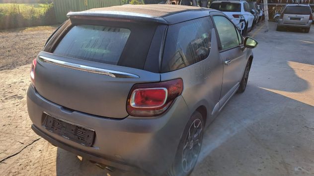 Ricambi vari Citroen DS3 1.6 benzina del 2014 - Foto 2