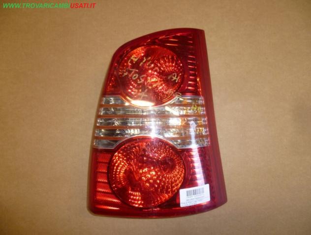 FANALE POST.D.(dal 11/2001) HYUNDAI ATOS (MX) Parti elettriche Fanaleria Fanali Fanale post. sx. HYUNDAI - ATOS - 01-02-1998 - 01-10-2003