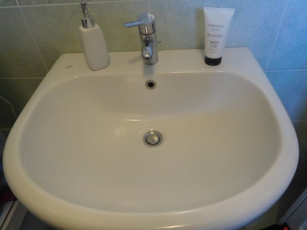 LAVABO IDEAL STANDARD SERIE TESI DI CM.65X60 - SOSPESO