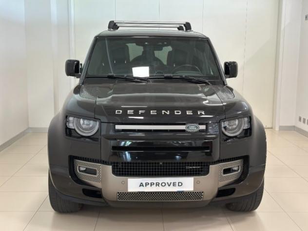 LAND ROVER Defender 110 3.0D I6 300 CV AWD Auto X-Dynamic HSE rif. 23821344 - Foto 4