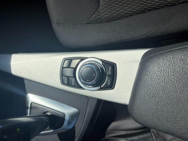 BMW 318 d Touring Sport Automatica rif. 23817062 - Foto 10