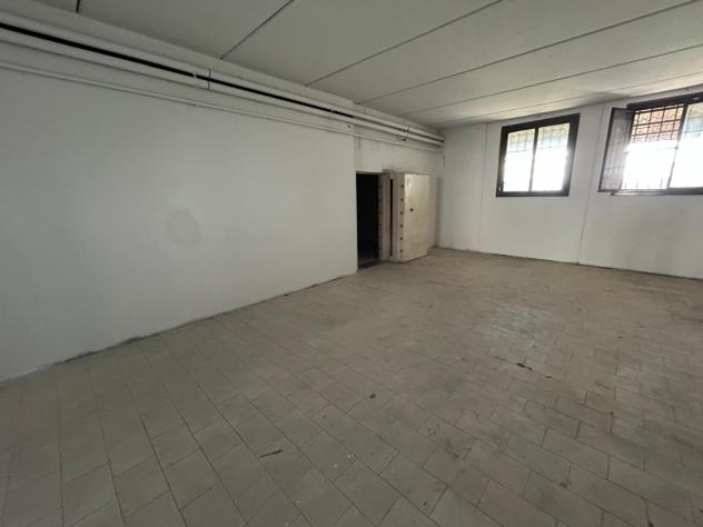 Laboratorio in affitto a Limite - Capraia e Limite 150 mq Rif: 1424425